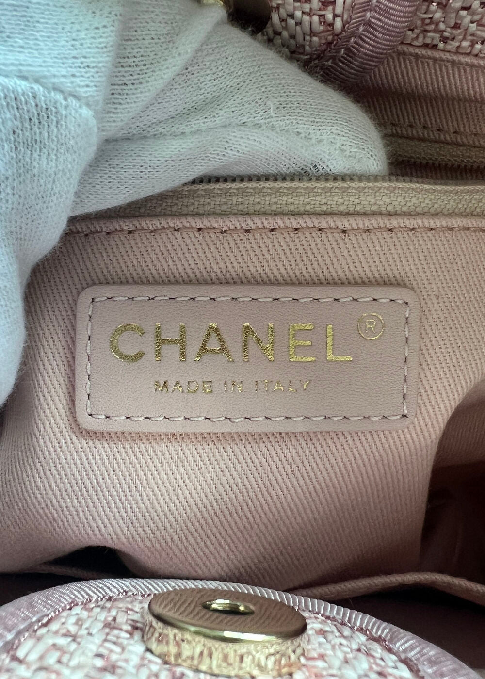 CHANEL DEAUVILLE CHAIN BAG