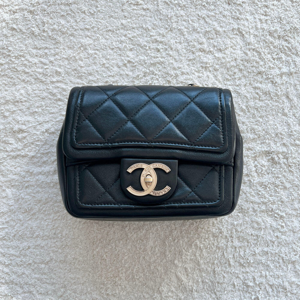 CHANEL 31 RUE CAMBON FLAP BAG