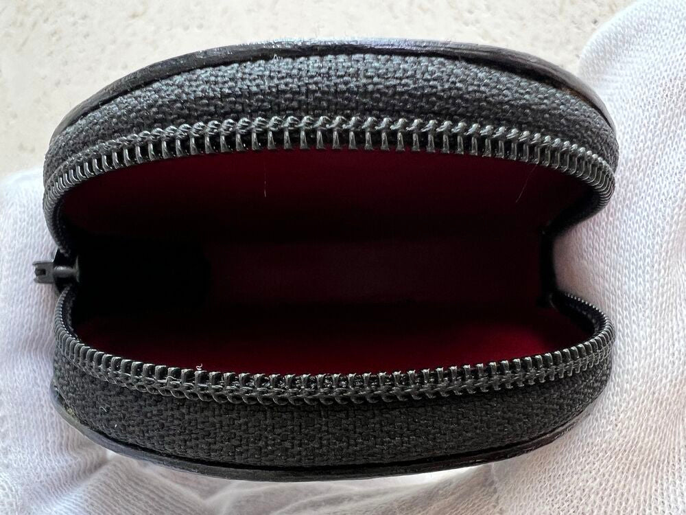 OLD CELINE ROUND COIN PURSE