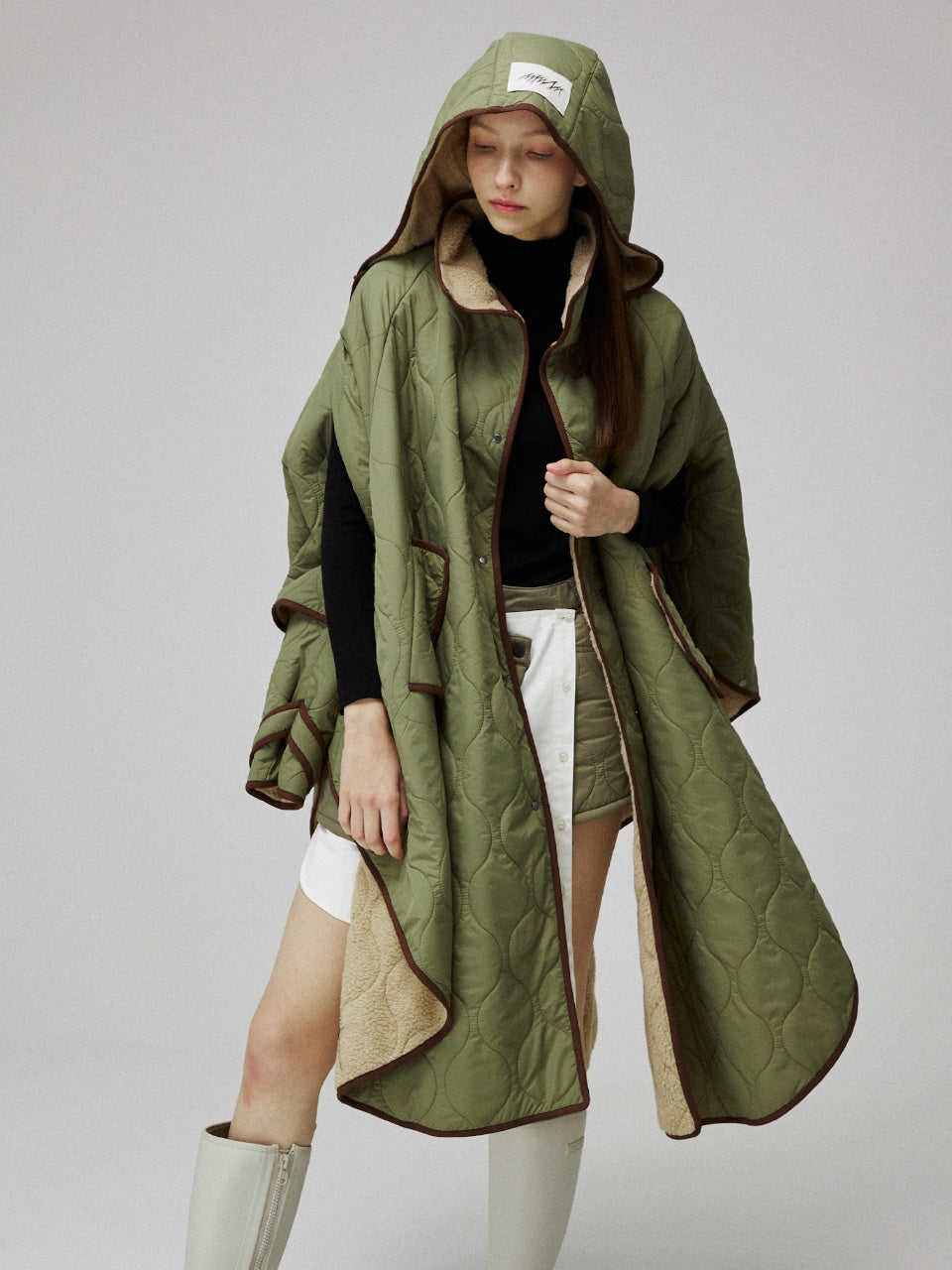 MMAM QUILTING CAPE HOODED COAT