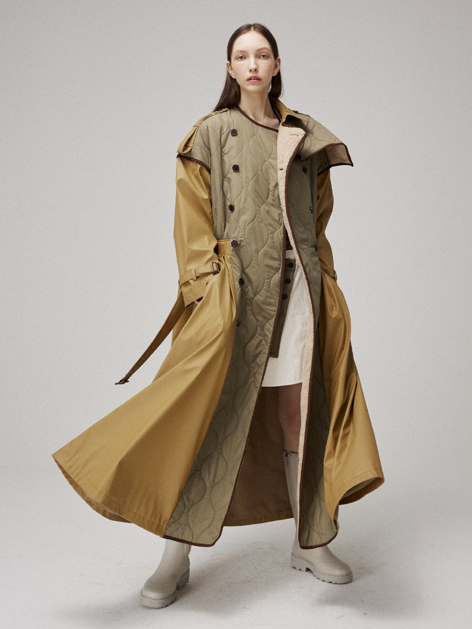 MMAM QUILTING SIGNATURE TRENCH COAT 