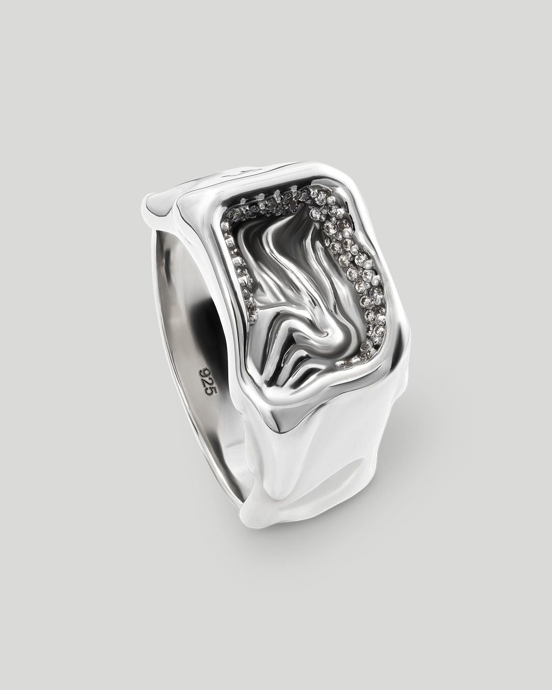 MELT_ MOVEMENT RING 01