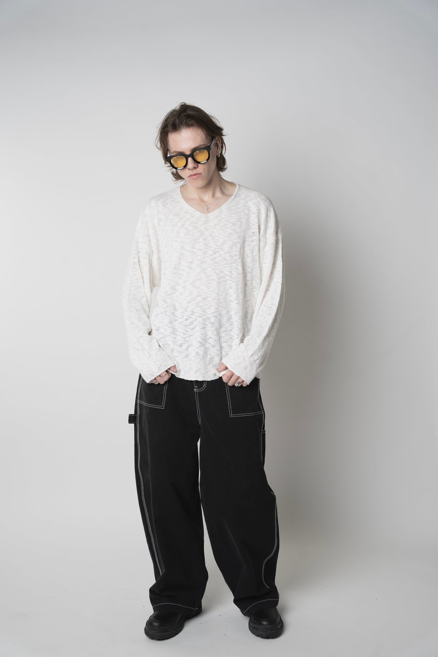 CONTRAST STITCH PANTS