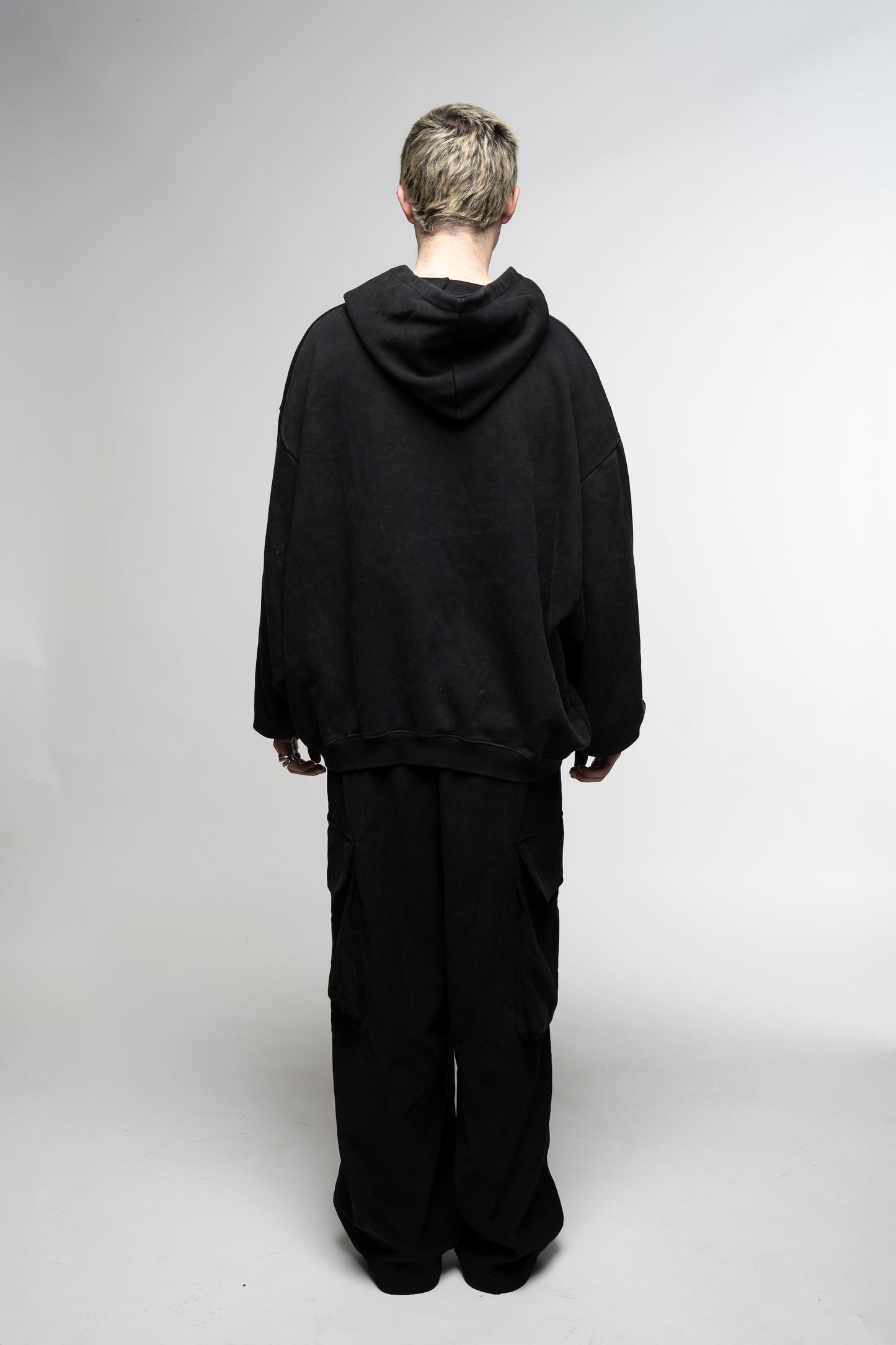 OVERSIZED ZIP UP HOODIE BLACK