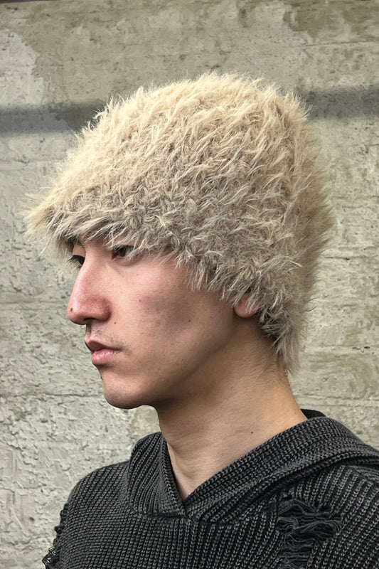 SHAGGY BEANIE BEIGE