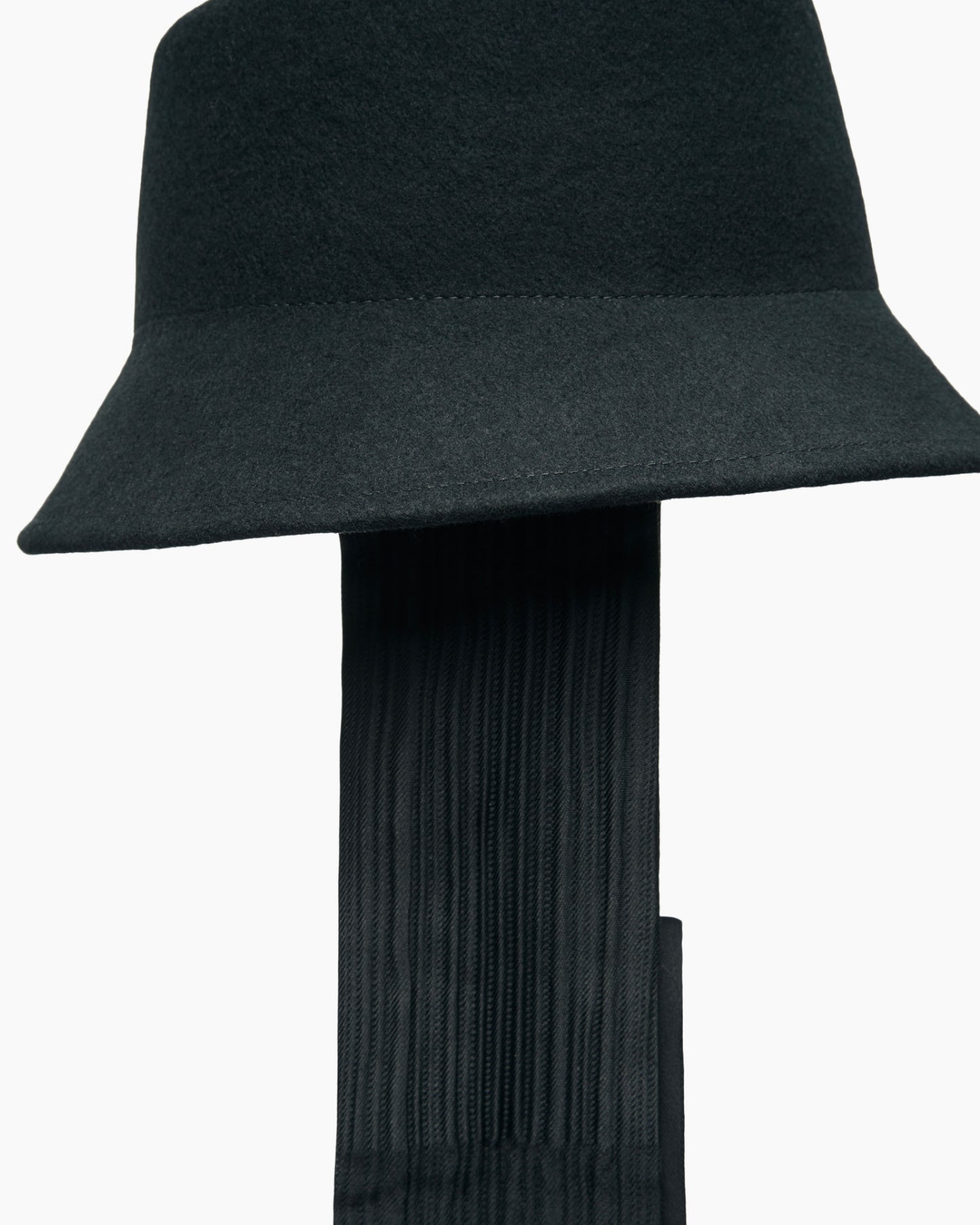 MALLONI NARROW BRIMMED HAT