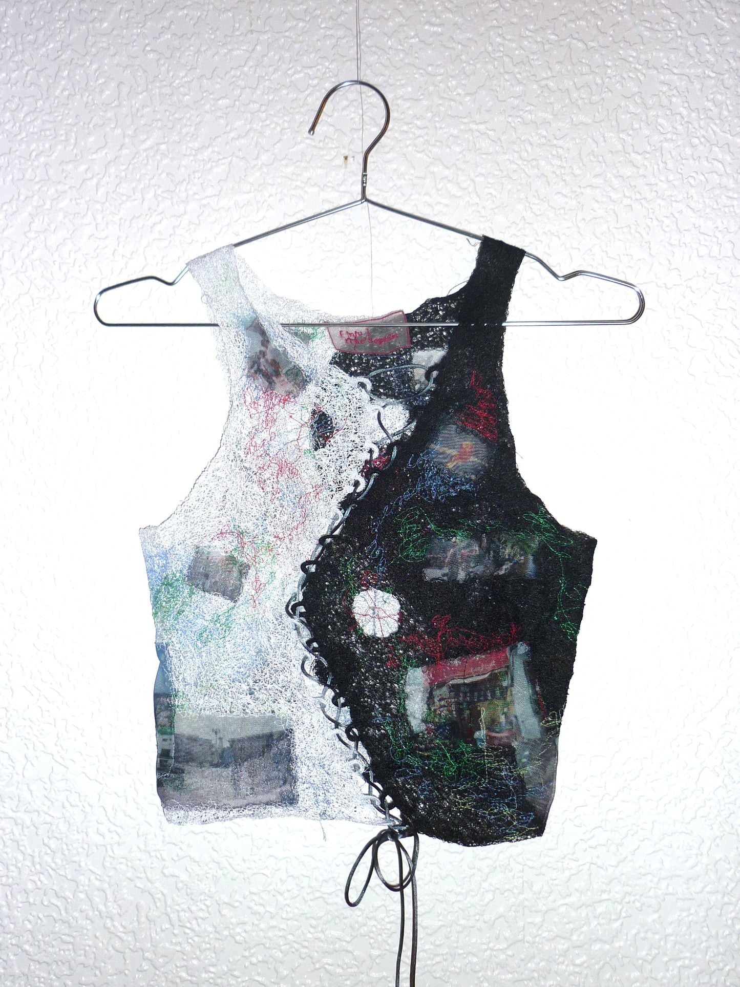 NJUTHESOPHIST YIN AND YANG VEST TOP