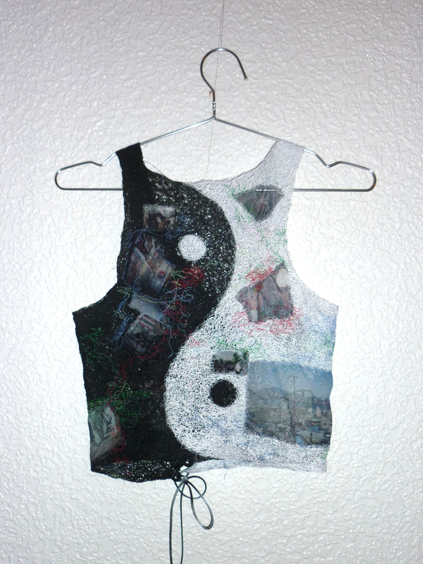 NJUTHESOPHIST YIN AND YANG VEST TOP