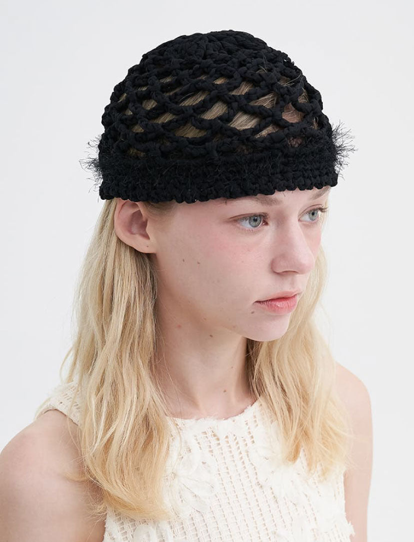 BROWN HAT CHIFFON WEAVING BEANIE