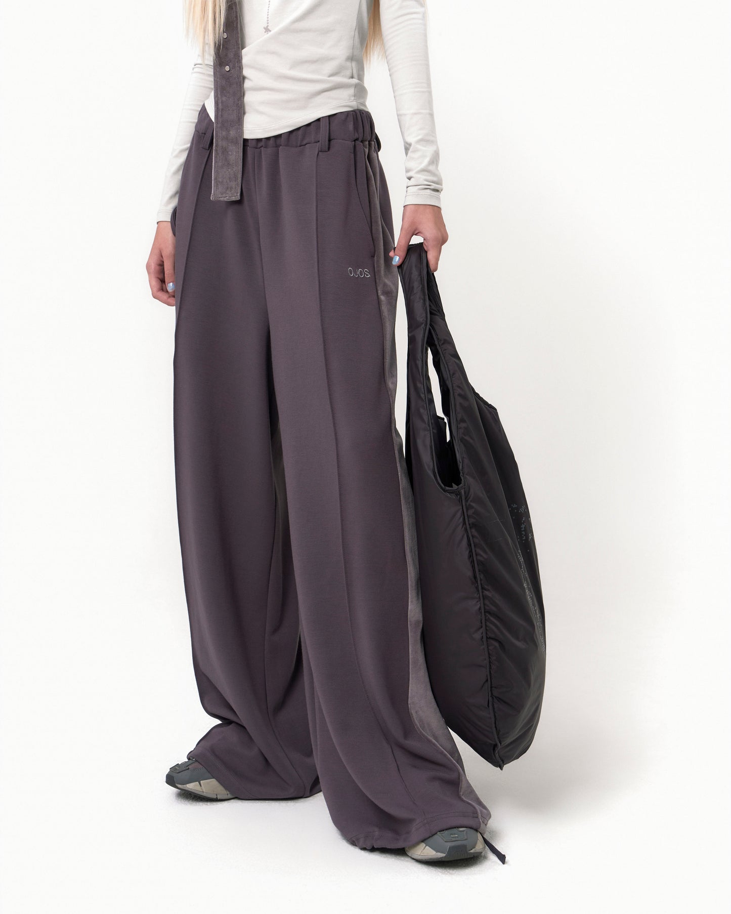 OJOS BELT WIDE SWEAT PANTS CHARCOAL