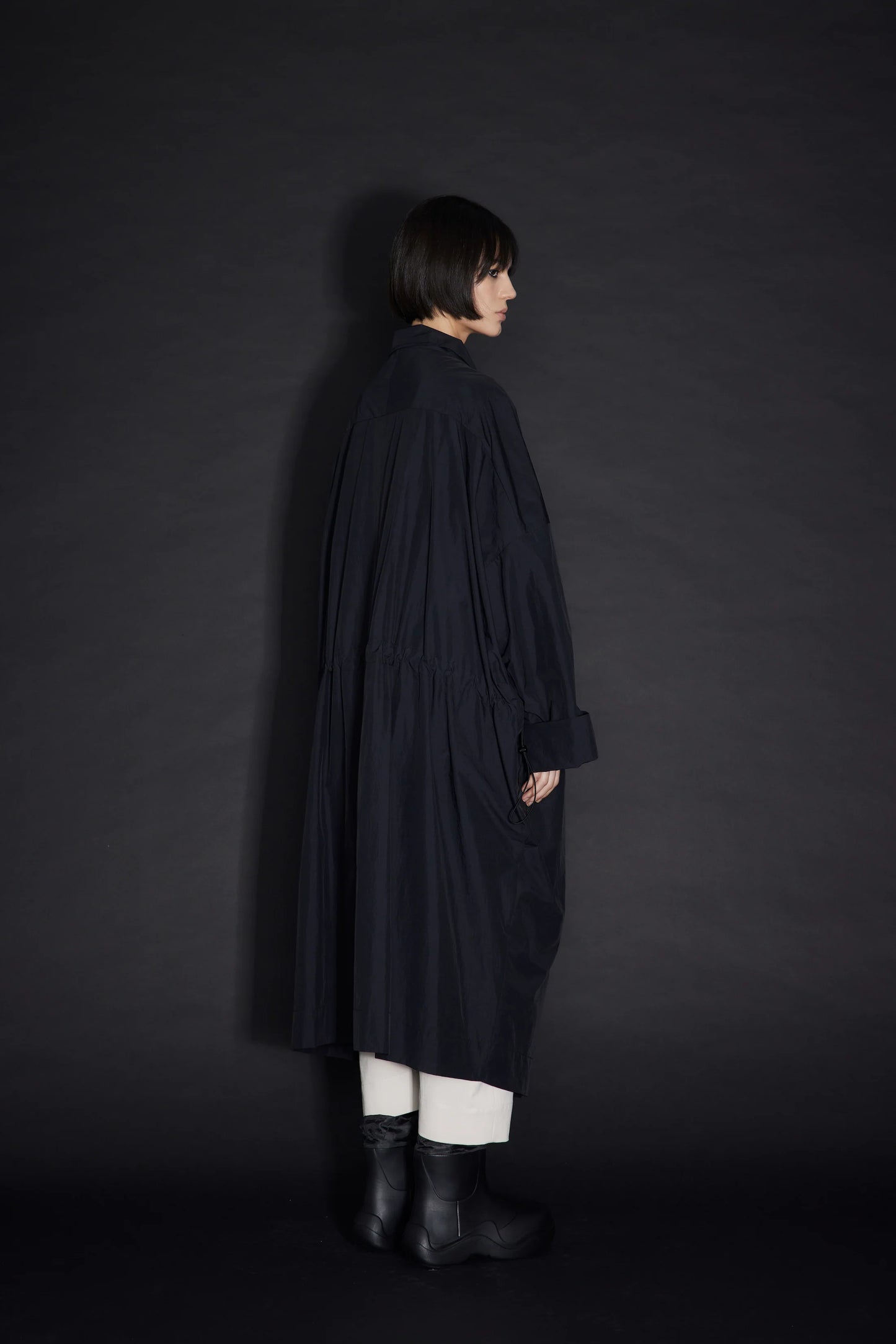 GDeL RECYCLED NYLON OVERSIZED COAT