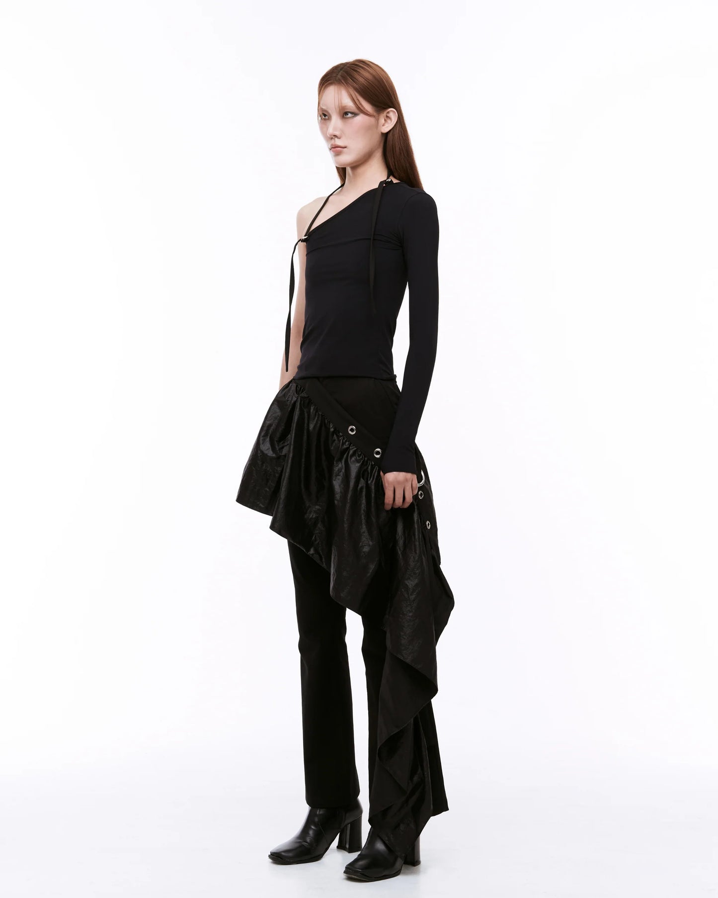 ARTSDEBASE DRAPING BOOT CUT PANTS BLACK